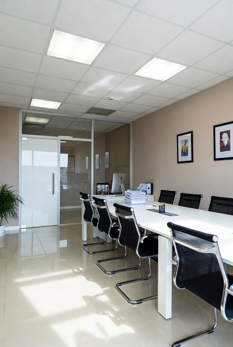 Oficinas impecables y seguras